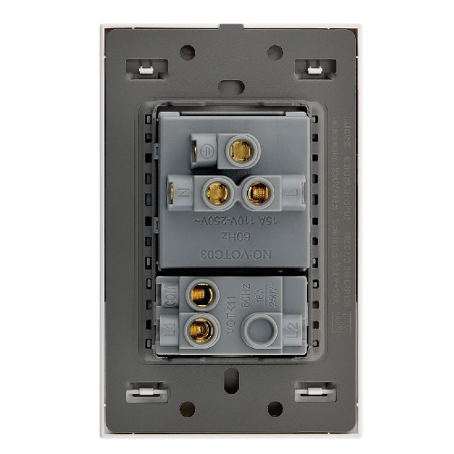 PLACA PLANA 1 APAGADOR SENCILLO + CONTACTO PLATA  FLAT LUCEK
