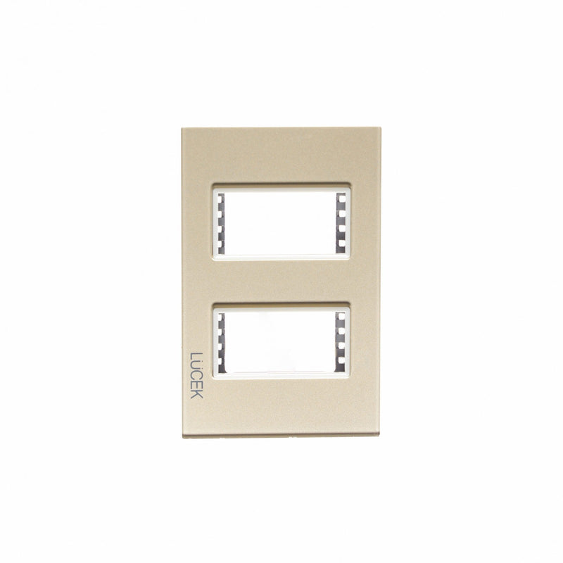 PLACA 2V DORADO CRISTAL LUCEK